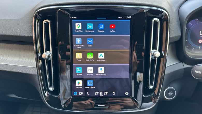 Volvo XC40 2.0 B3P Plus Dark 5dr Auto Petrol Estate